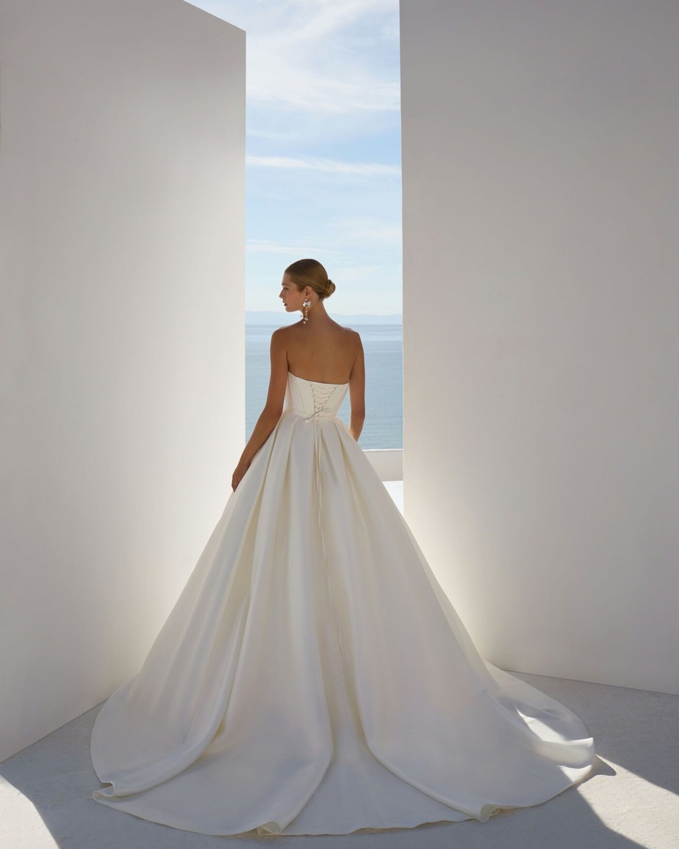 Noiva 3, vestido sereia de cetim, atelier Noiva Lusa